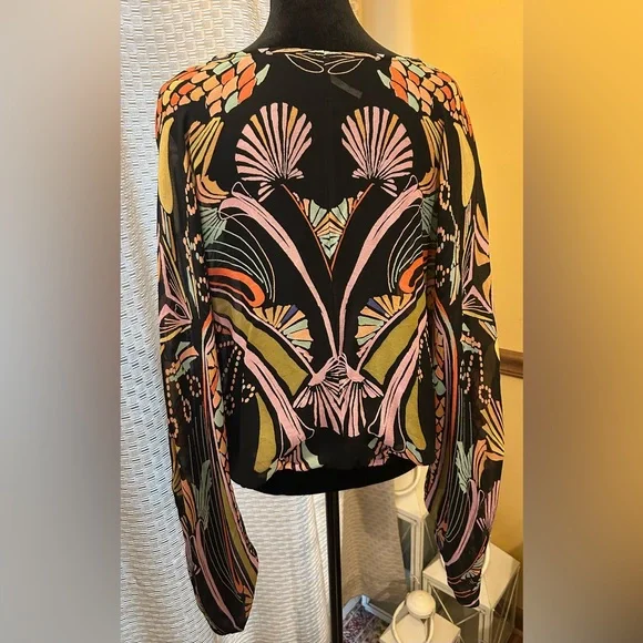 Free People “Beneath the Sea” Batman Wing Top Blouse - Picture 9 of 16